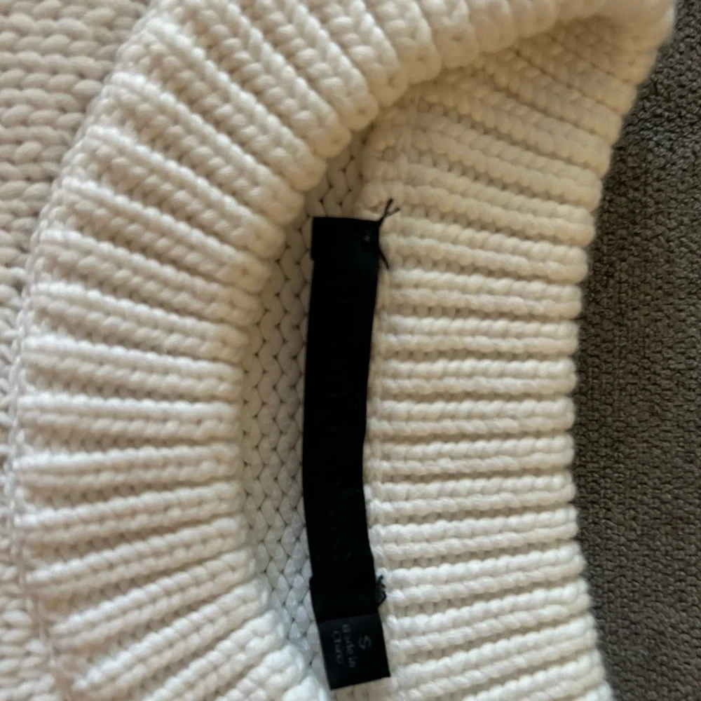 Jenni Kayne Cream Knit Crewneck Sweater